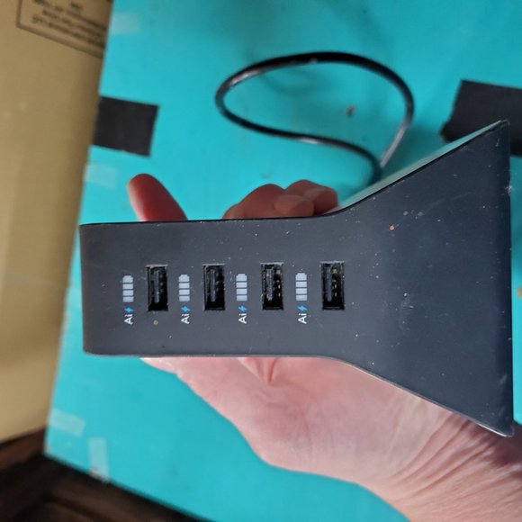 Surge Protector - Picture 3 of 4